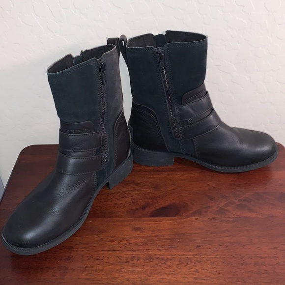 UGG SIZE 6 WILDE BLACK LEATHER/SUEDE BLACK WATERPROOF BIKER MOTO BOOTS - Picture 6 of 11